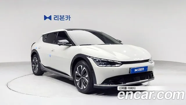 Kia EV6 2023 thumb 3