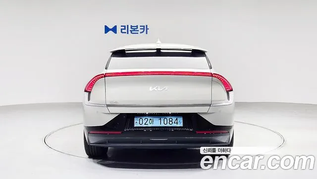 Kia EV6 2023 thumb 5