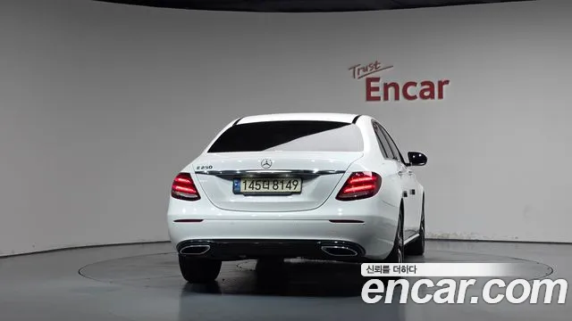 Mercedes-Benz E-Класс 2020 thumb 3