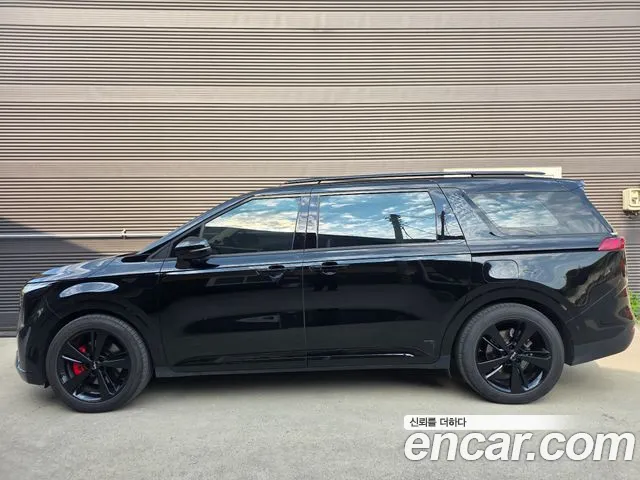 Kia Carnival 2020 thumb 4