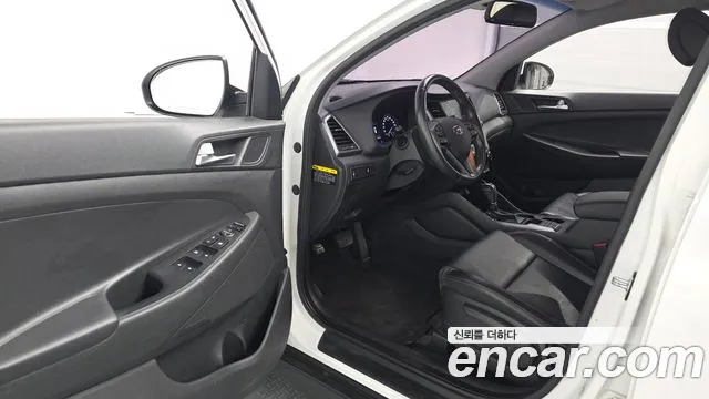 Hyundai Tucson 2017 thumb 10