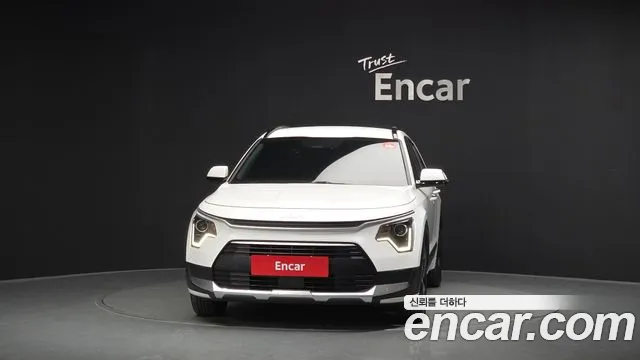Kia Niro 2024 thumb 3
