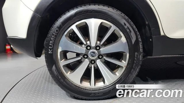 KG_Mobility_Ssangyong KORANDO 2014 thumb 5