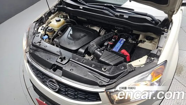 KG_Mobility_Ssangyong KORANDO 2014 thumb 6