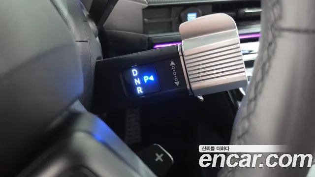 Hyundai Santa Fe 2024 thumb 9