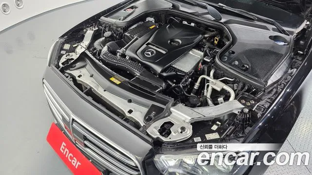 Mercedes-Benz E-Класс 2021 thumb 6