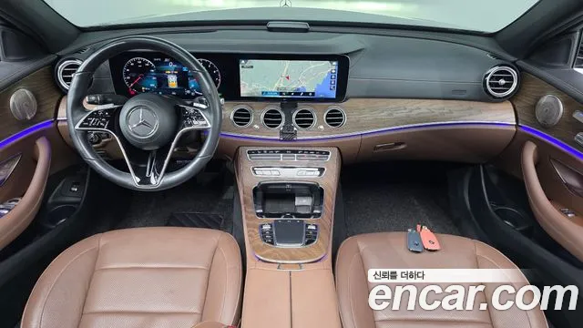 Mercedes-Benz E-Класс 2021 thumb 7