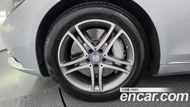 Mercedes-Benz S-Класс 2015 thumb 5