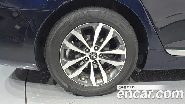 Hyundai Grandeur 2011 thumb 4