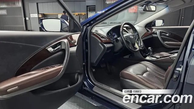 Hyundai Grandeur 2011 thumb 9