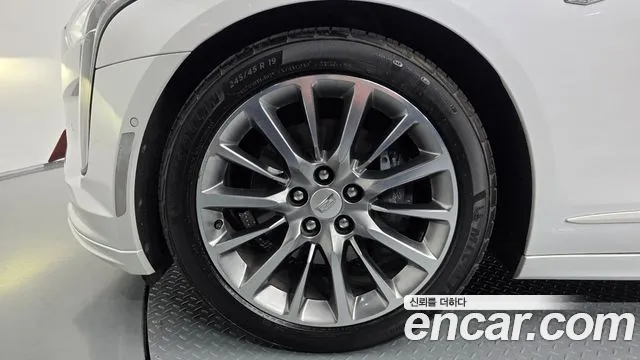 Cadillac CT6 2019 thumb 4