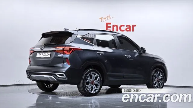 Kia Seltos 2020 thumb 2
