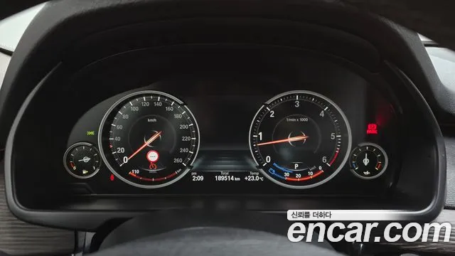 BMW X5 2016 thumb 8
