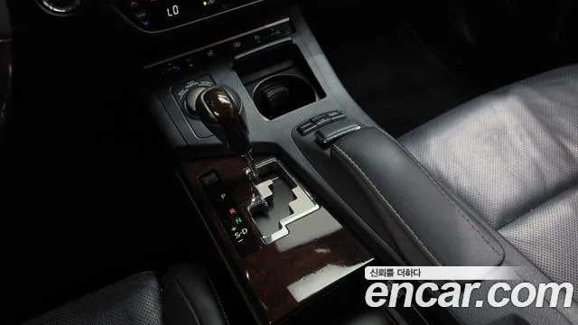 Lexus ES 2012 thumb 9