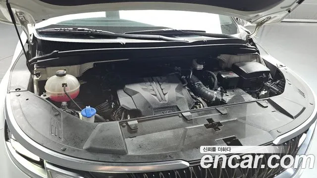 Kia Carnival 2021 thumb 6
