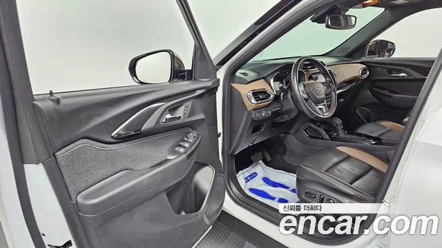 ChevroletGMDaewoo TrailBlazer 2021 thumb 10