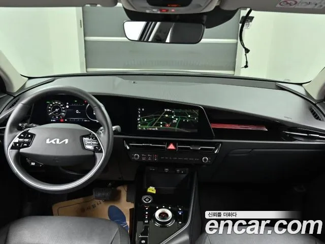 Kia Niro 2023 thumb 7