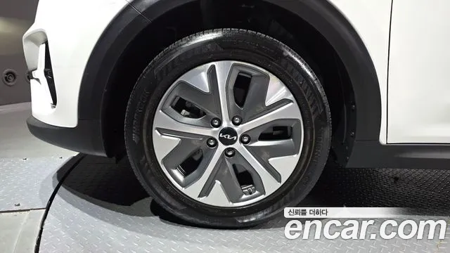 Kia Niro 2022 thumb 5