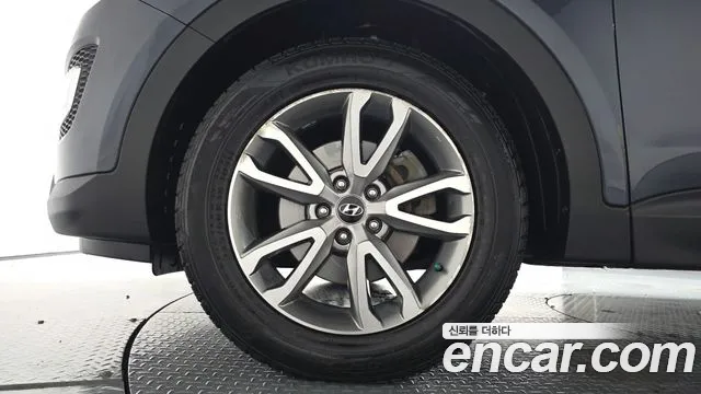 Hyundai Santa Fe 2012 thumb 5