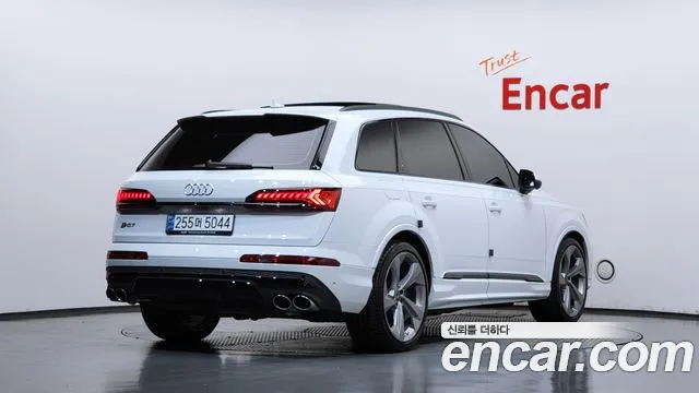 Audi SQ7 2023 thumb 2