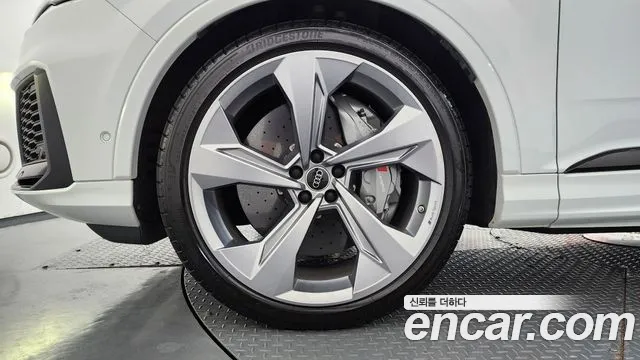 Audi SQ7 2023 thumb 5