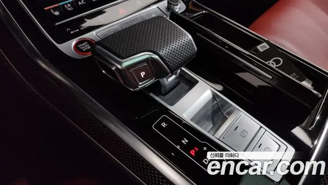 Audi SQ7 2023 thumb 9