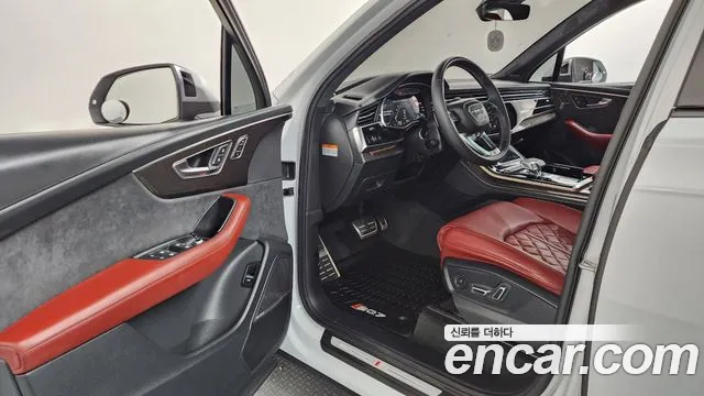 Audi SQ7 2023 thumb 10