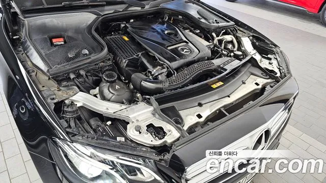 Mercedes-Benz E-Класс 2019 thumb 6