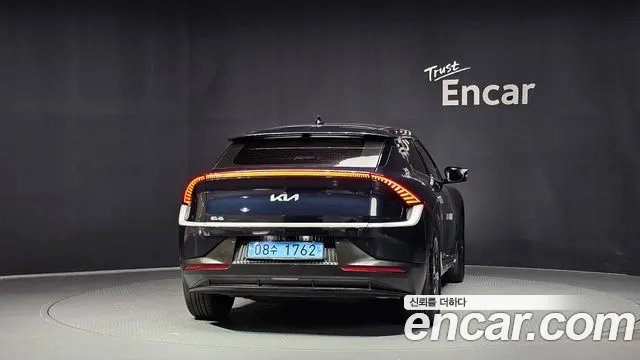 Kia EV6 2021 thumb 4