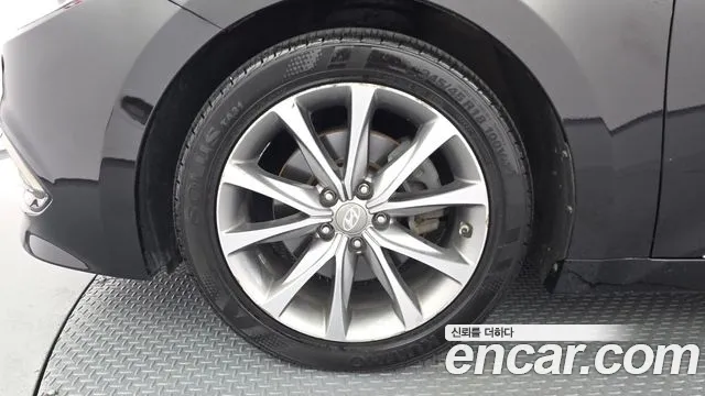 Hyundai Grandeur 2015 thumb 5