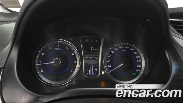 Hyundai Grandeur 2015 thumb 8