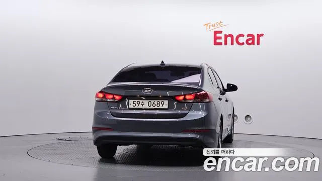 Hyundai Avante 2015 thumb 4