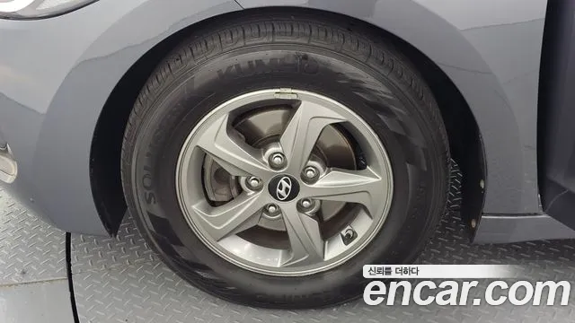 Hyundai Avante 2015 thumb 5