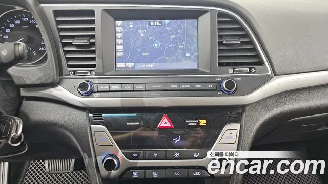 Hyundai Avante 2015 thumb 12