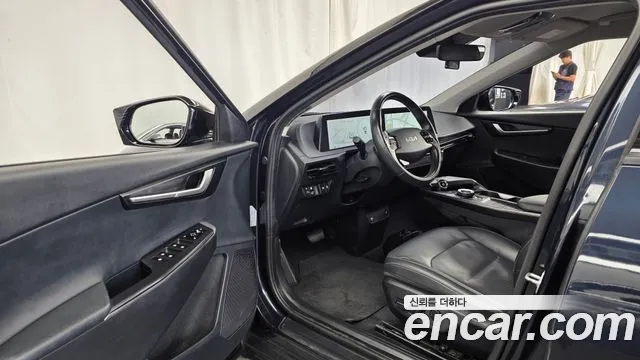 Kia EV6 2021 thumb 10