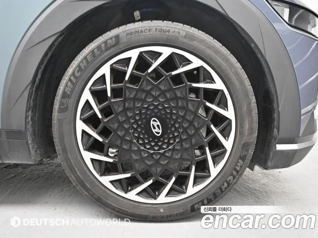 Hyundai IONIQ 5 2024 thumb 5