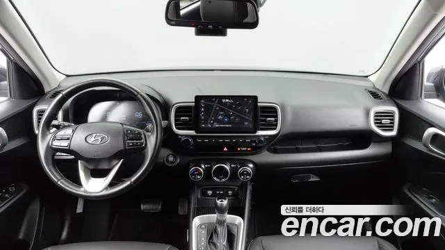 Hyundai Venue 2023 thumb 5