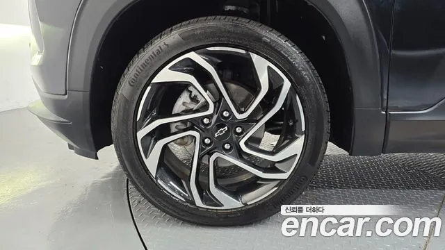 ChevroletGMDaewoo TrailBlazer 2024 thumb 5