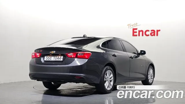 ChevroletGMDaewoo Malibu 2017 thumb 2