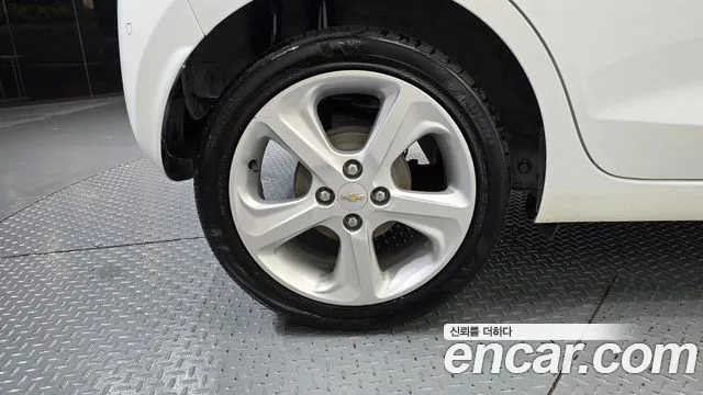ChevroletGMDaewoo Spark 2015 thumb 5