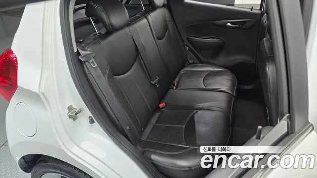 ChevroletGMDaewoo Spark 2015 thumb 11