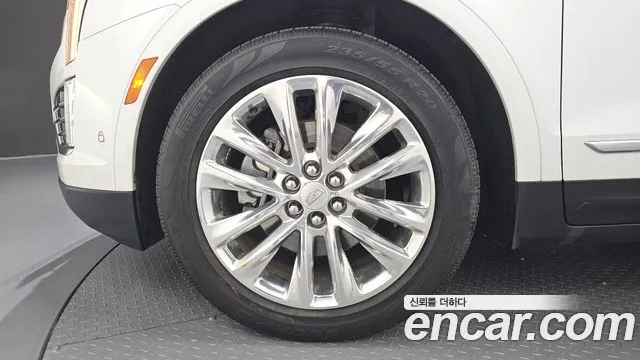 Cadillac XT5 2019 thumb 5