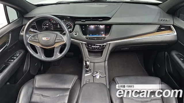 Cadillac XT5 2019 thumb 7
