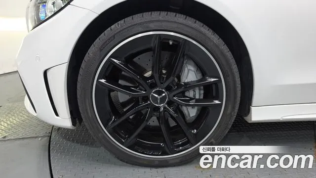Mercedes-Benz C-Класс 2020 thumb 4