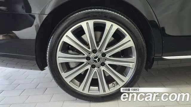 Mercedes-Benz E-Класс 2021 thumb 5