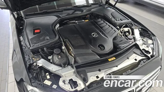 Mercedes-Benz E-Класс 2021 thumb 6