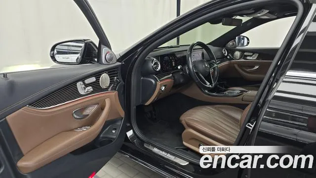 Mercedes-Benz E-Класс 2021 thumb 10
