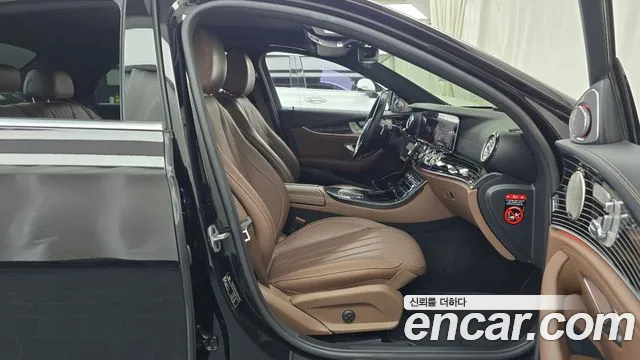 Mercedes-Benz E-Класс 2021 thumb 11