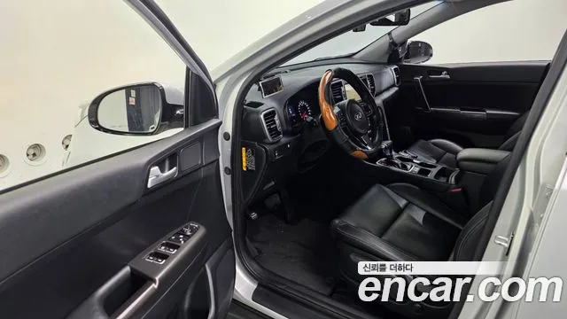 Kia Sportage 2015 thumb 11