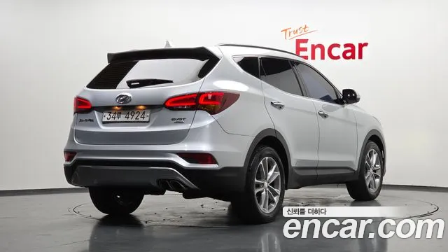 Hyundai Santa Fe 2015 thumb 2